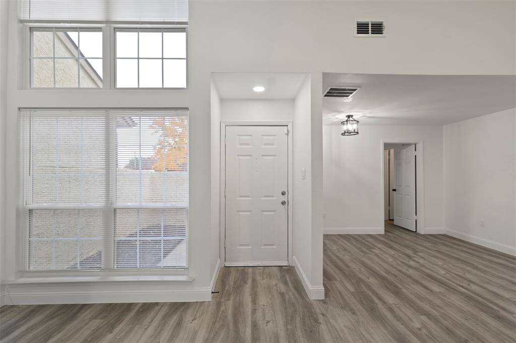 Dallas, TX 75243,12816 Woodbend Court