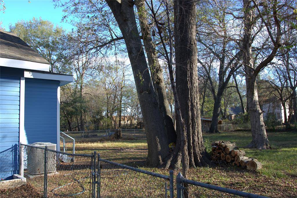 Paris, TX 75460,217 19th Street SE