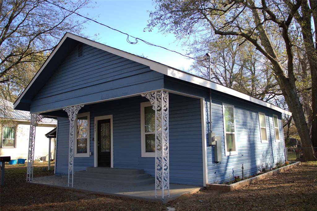 Paris, TX 75460,217 19th Street SE