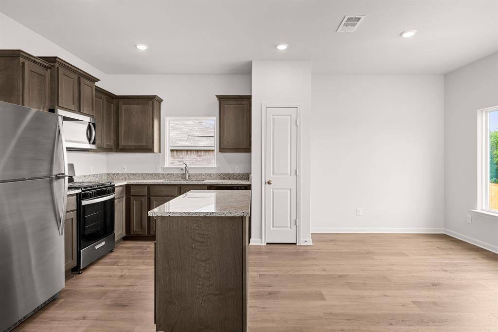 Venus, TX 76084,320 Julian Davis Drive