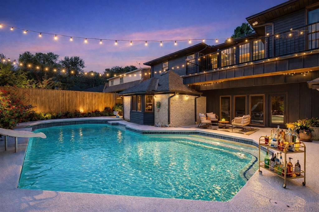 Dallas, TX 75231,9622 Hilldale Drive