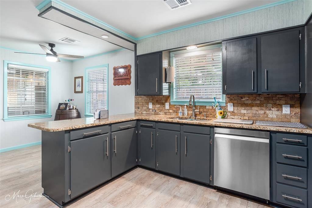 Shreveport, LA 71105,6313 Kathy Lane