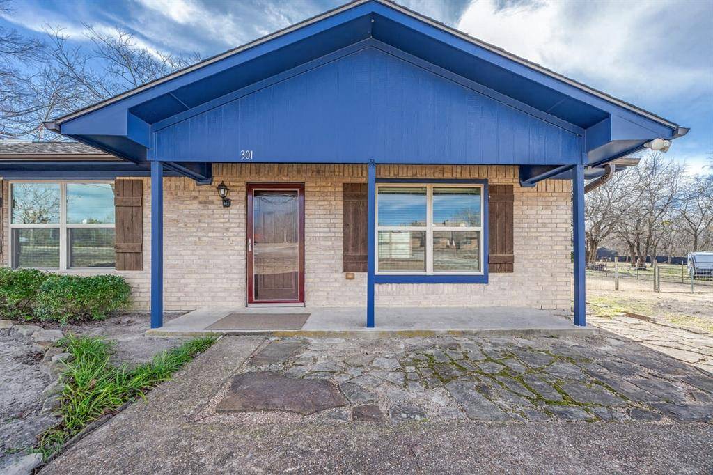 Tom Bean, TX 75489,301 Pecan Street