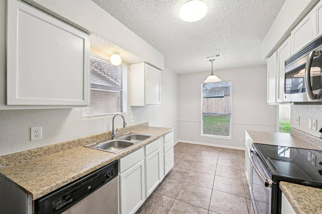 Denton, TX 76209,1209 Pin Oak