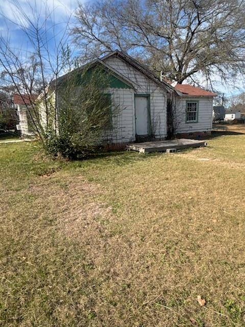 Tyler, TX 75702,2102 N Grand Avenue