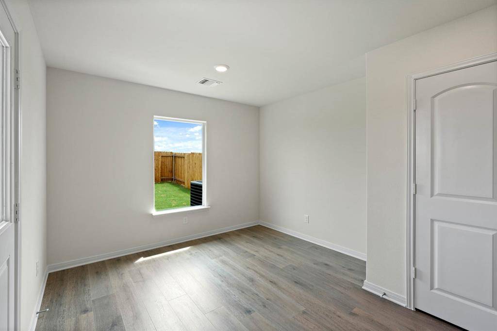 Cresson, TX 76035,13453 Stage Coach Lane