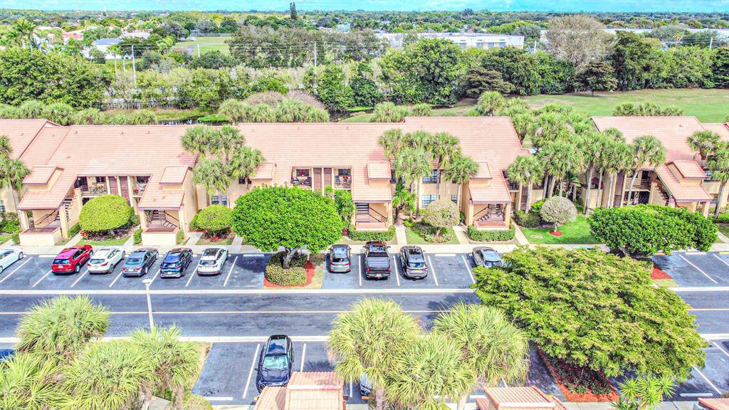 Boynton Beach, FL 33437,11221 Aspen Glen Dr #205