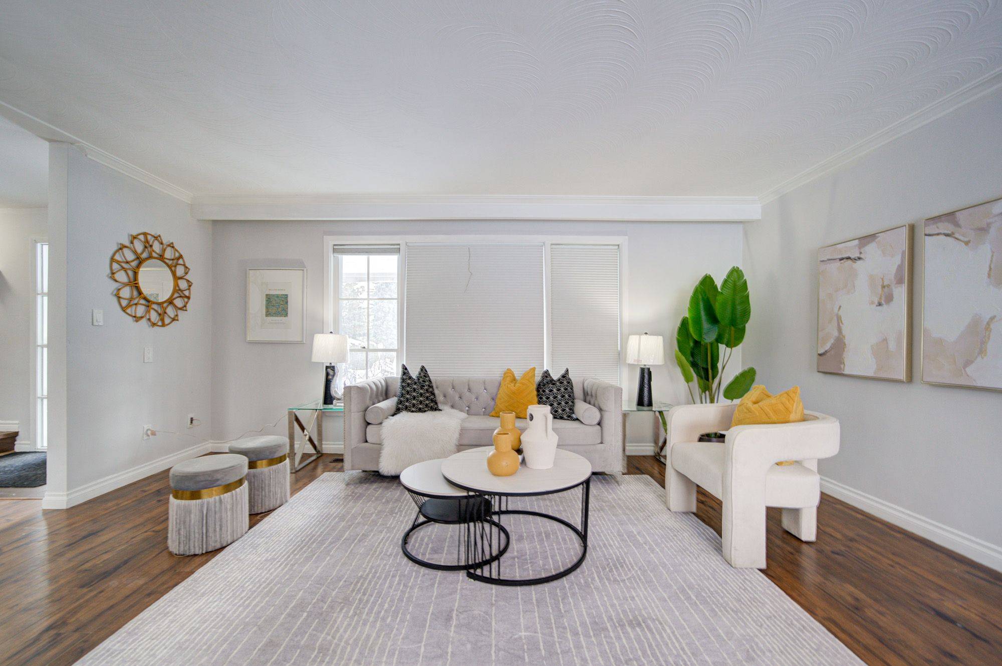 Markham, ON L3P 1R1,126 Sherwood Forest DR