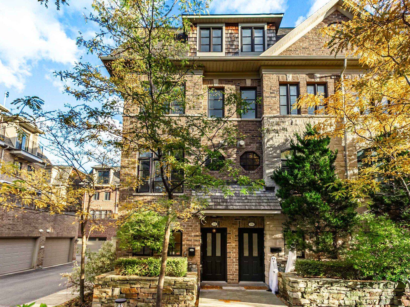 Mississauga, ON L4X 0A3,1812 Burnhamthorpe RD E #114