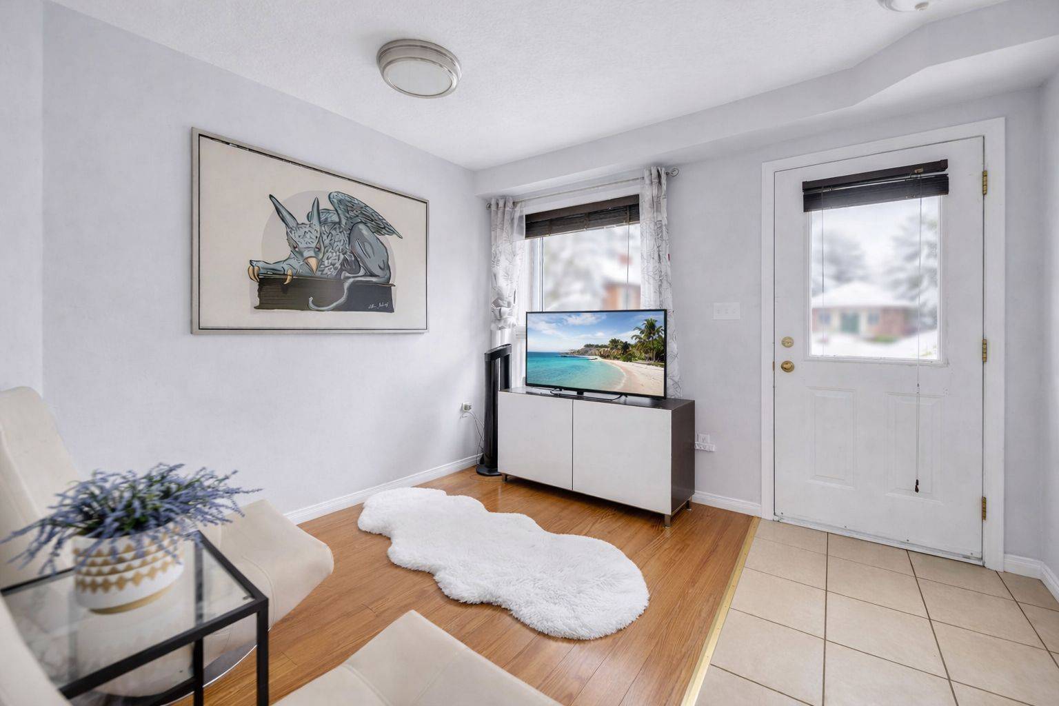 Guelph, ON N1E 3E9,142 York RD #5