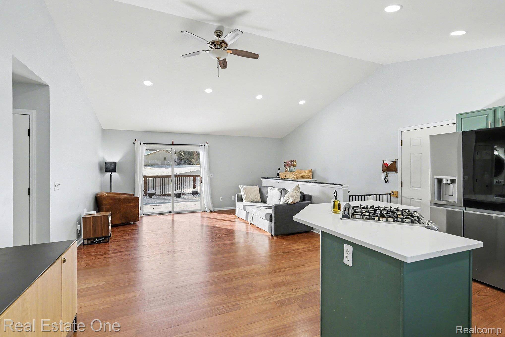 Brighton, MI 48116,10540 Kenrich DR