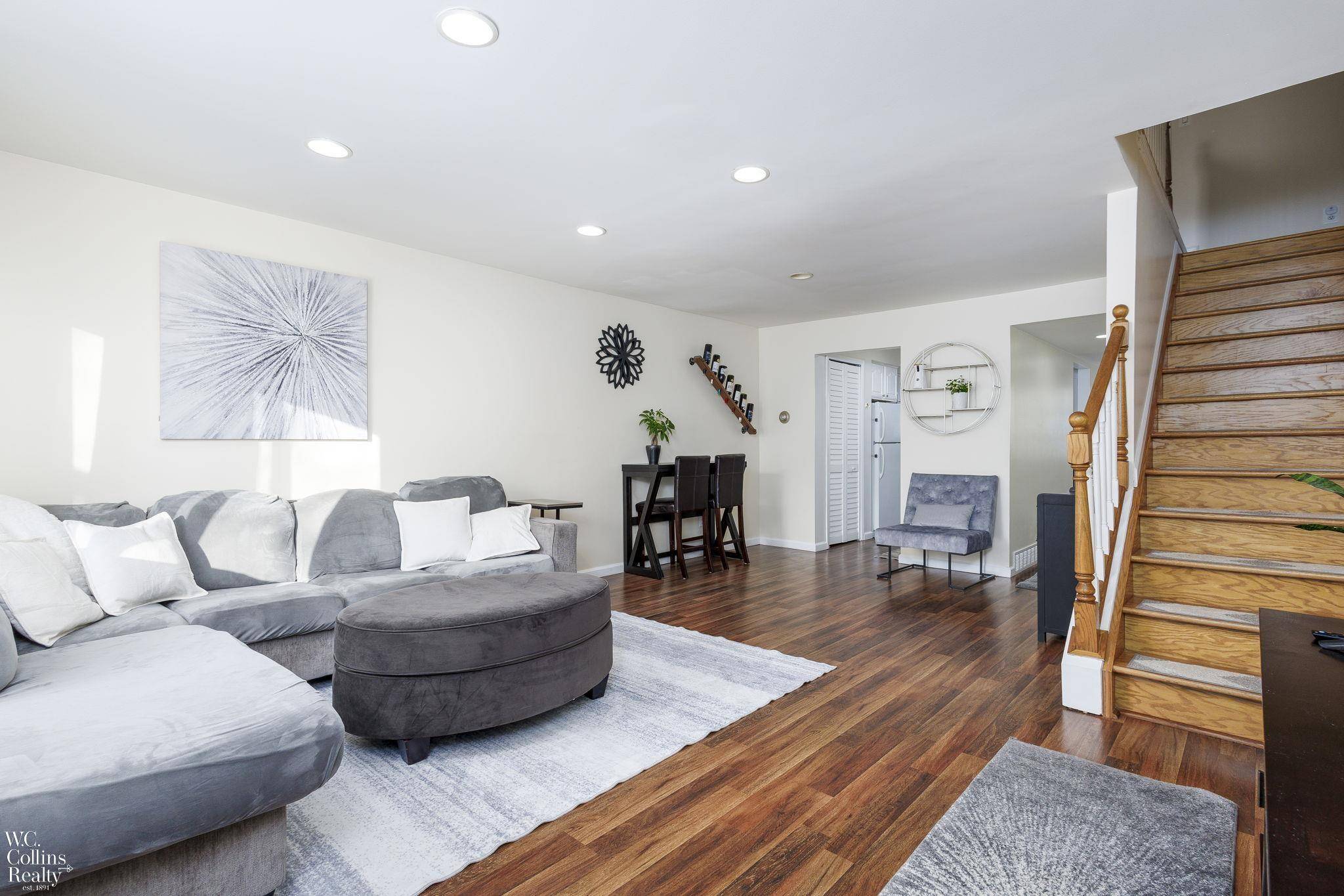 Warren, MI 48092,28212 Universal DR