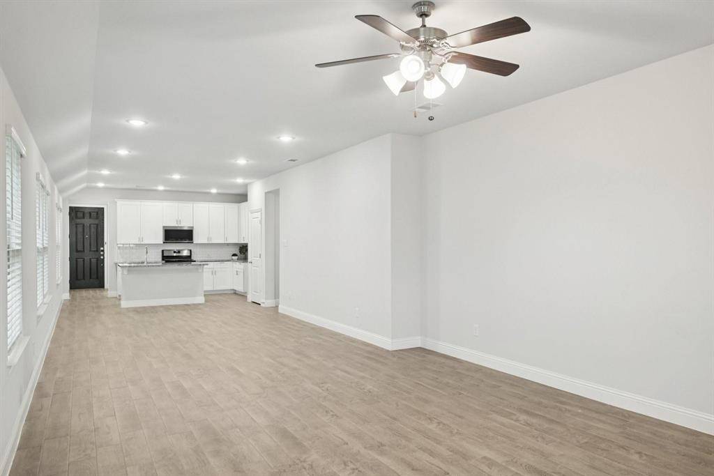 Forney, TX 75126,1685 timpson Drive