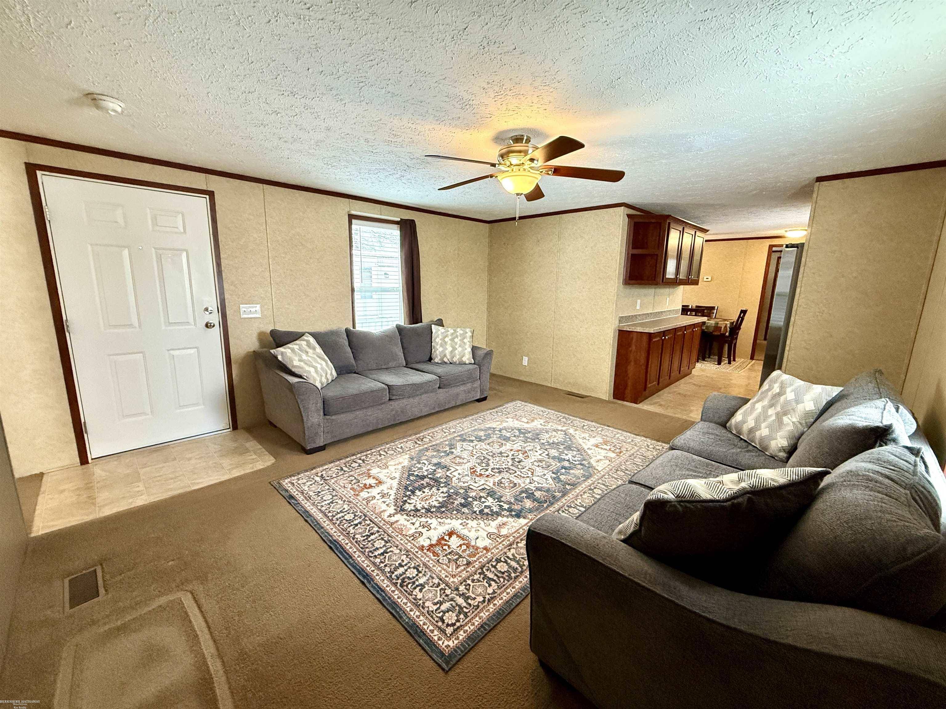 Sterling Heights, MI 48310,4539 Carlton RD