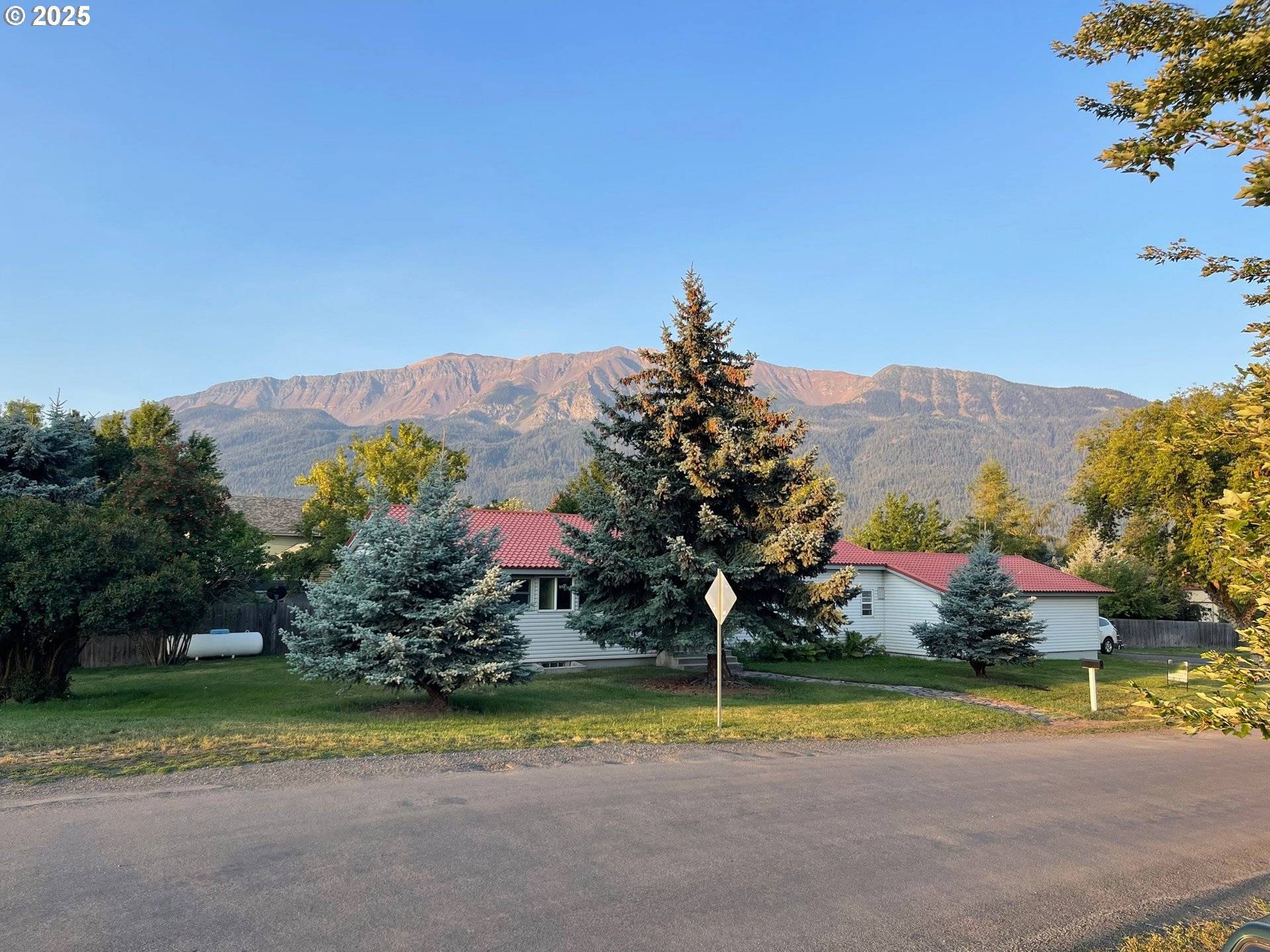 Joseph, OR 97846,100 W 10TH ST