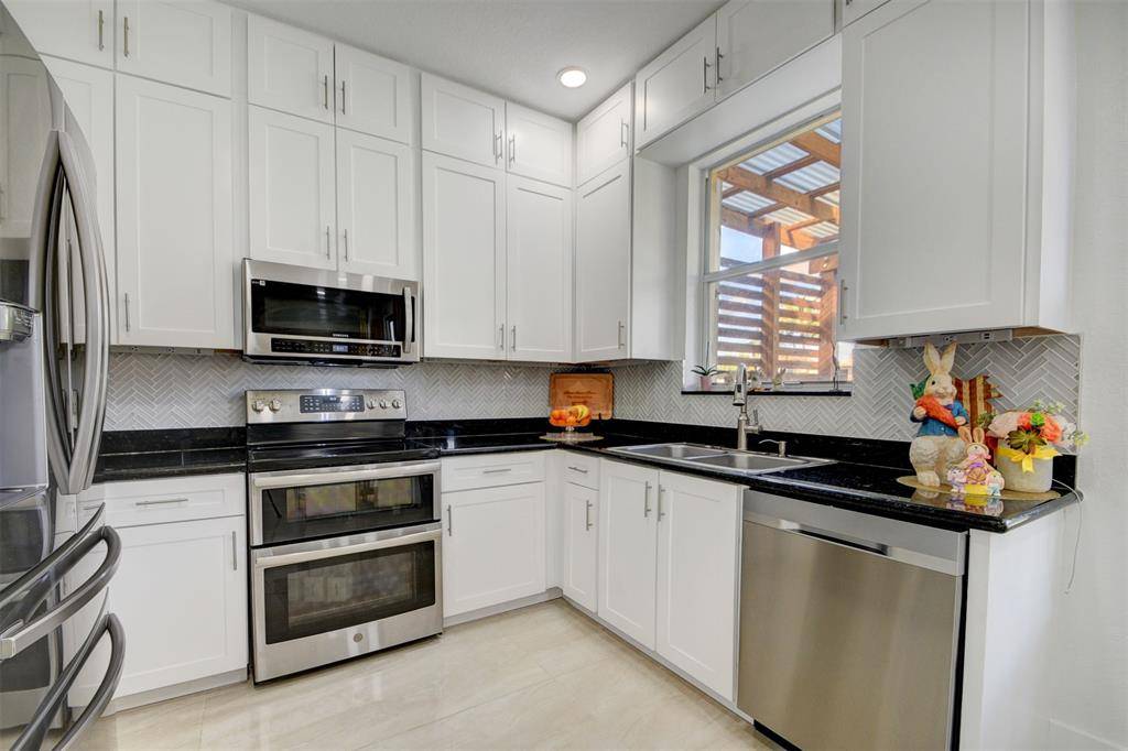 Greenacres, FL 33463,5407 Wellcraft Dr