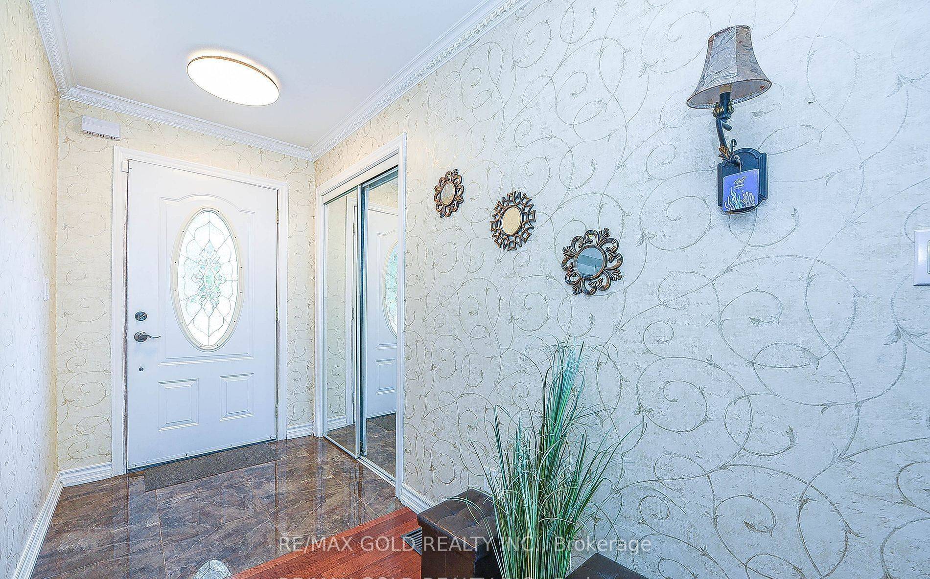 Mississauga, ON L4T 1C3,13 Foster RD