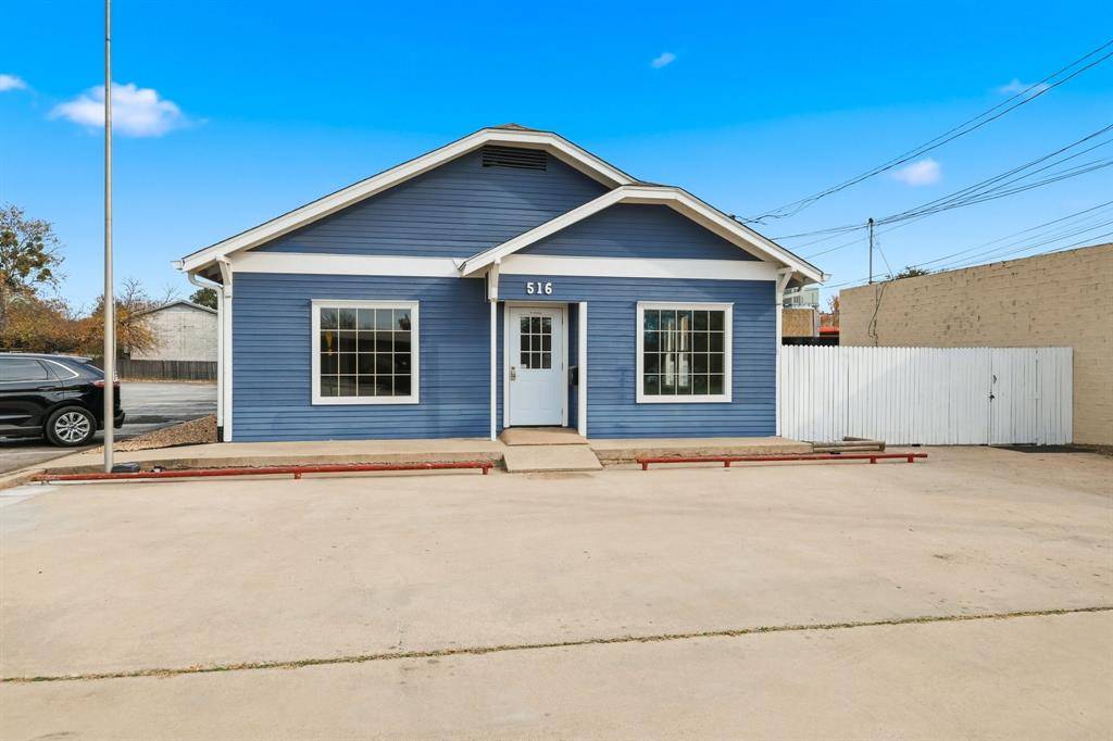 516 N Locust Street, Denton, TX 76201