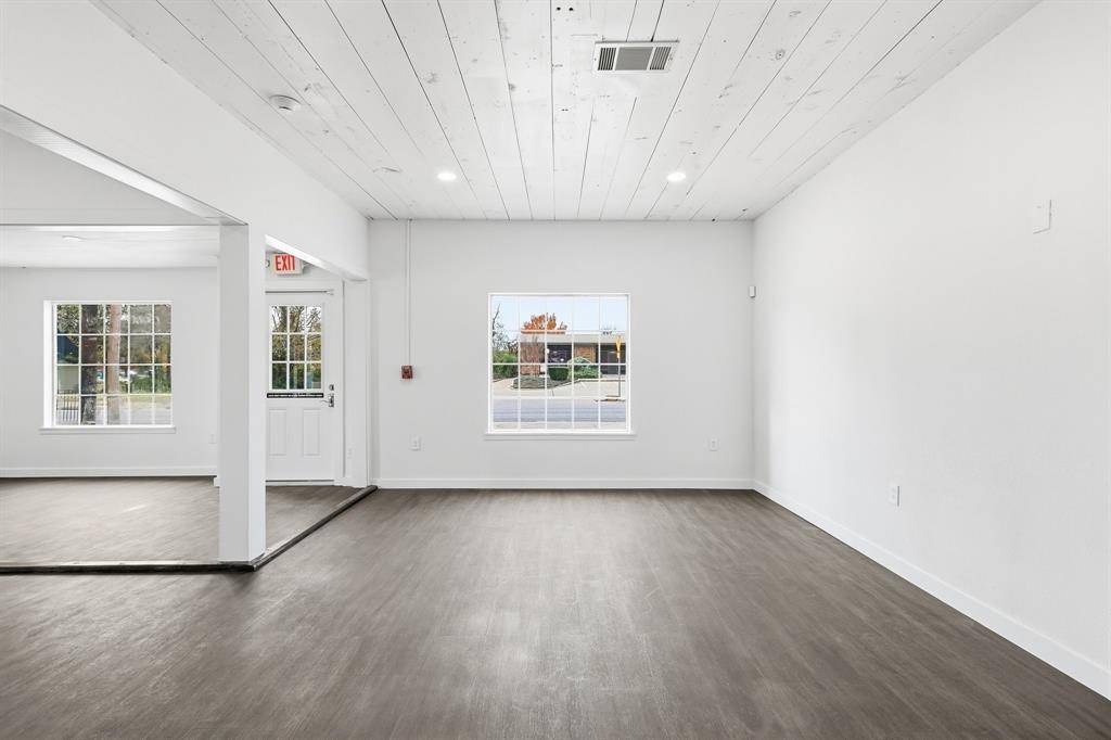 516 N Locust Street, Denton, TX 76201