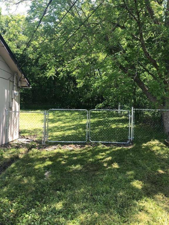 Bonham, TX 75418,504 Chinner Street