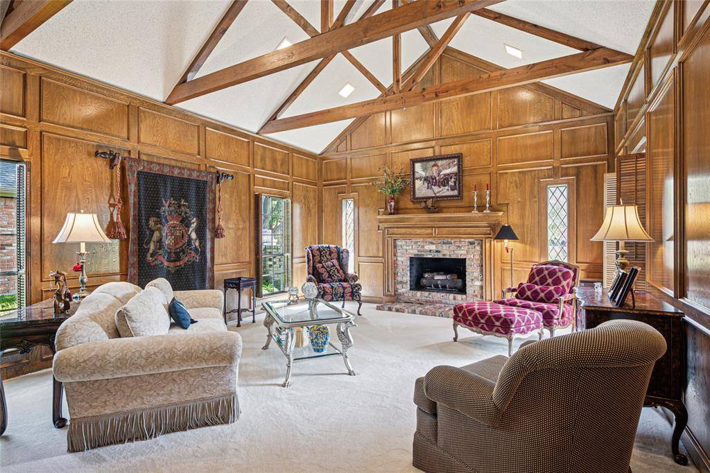 Dallas, TX 75248,16303 Dalmalley Lane