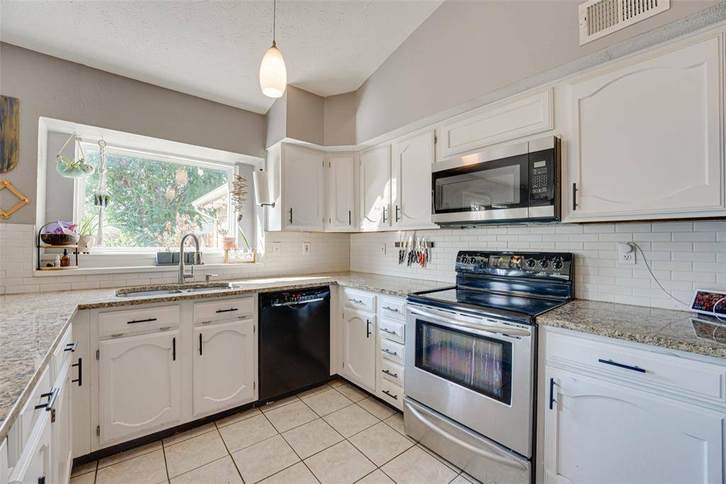 Rowlett, TX 75088,9114 Denver Street