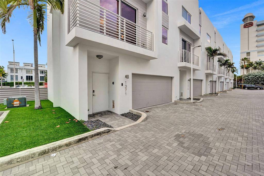 Pompano Beach, FL 33062,1371 N Ocean Blvd