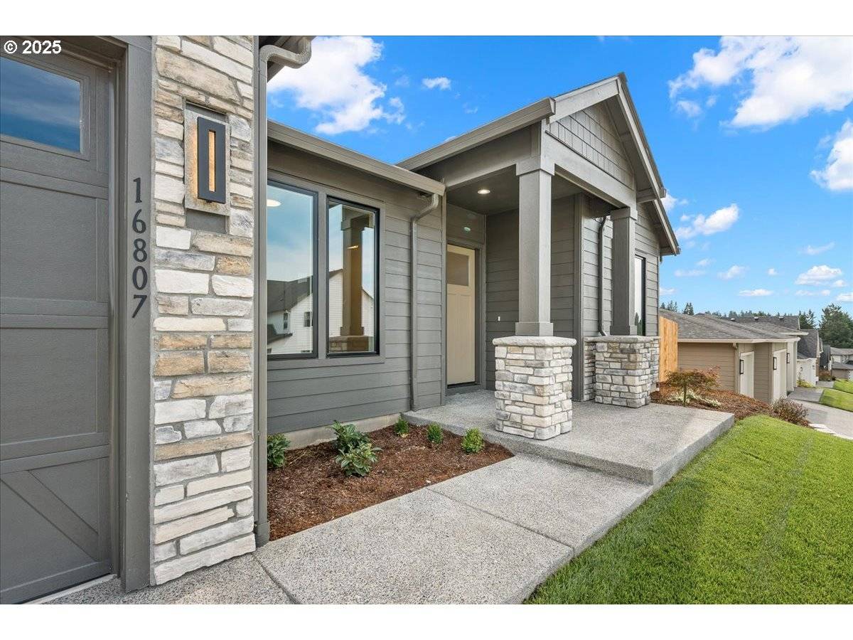 Vancouver, WA 98686,16807 NE 38TH AVE