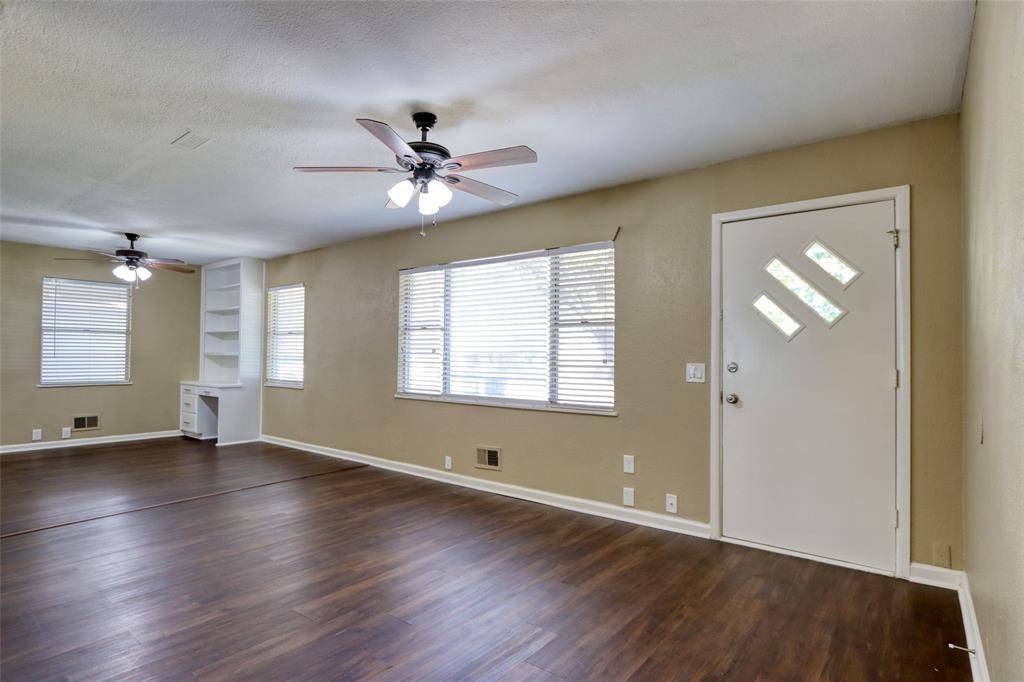 Pilot Point, TX 76258,516 S CHURCH Street