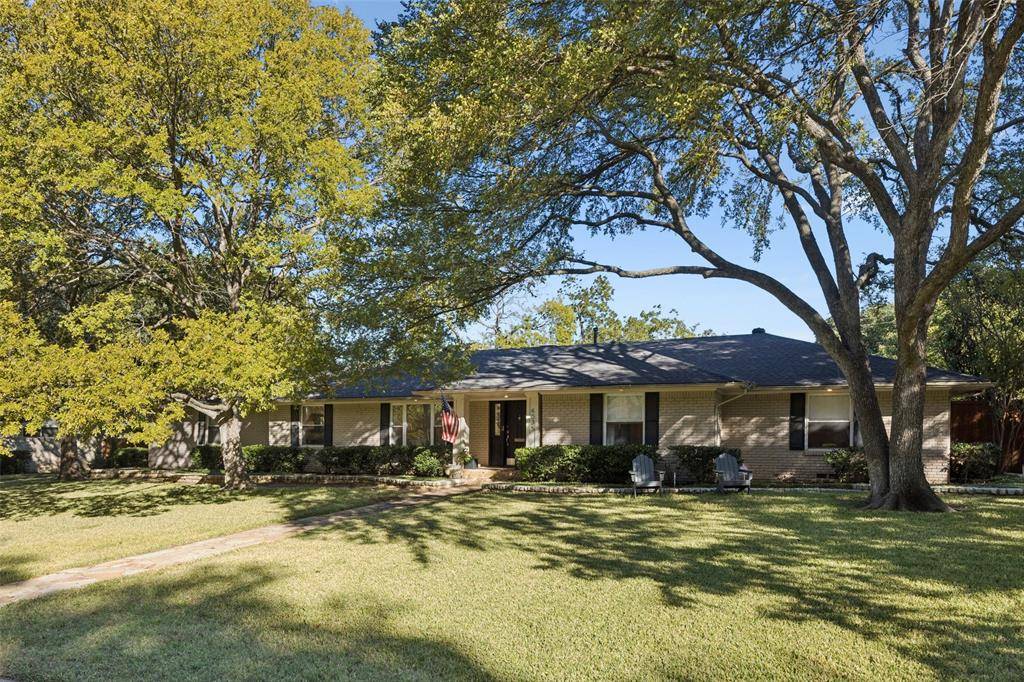 Dallas, TX 75229,4035 Alta Vista Lane