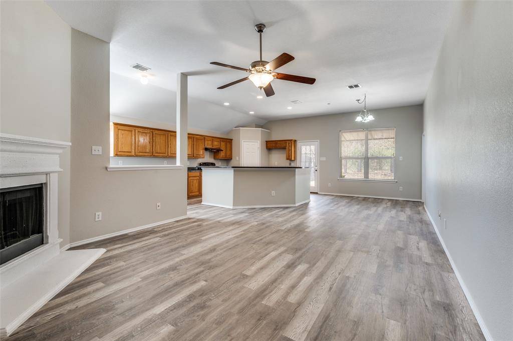 Fort Worth, TX 76120,1924 Kingsbrook Trail