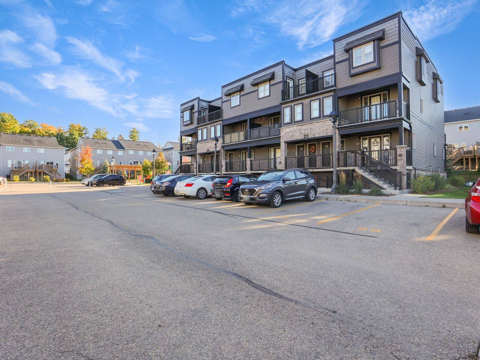 Kitchener, ON N2E 0G7,1989 Ottawa ST S #23G