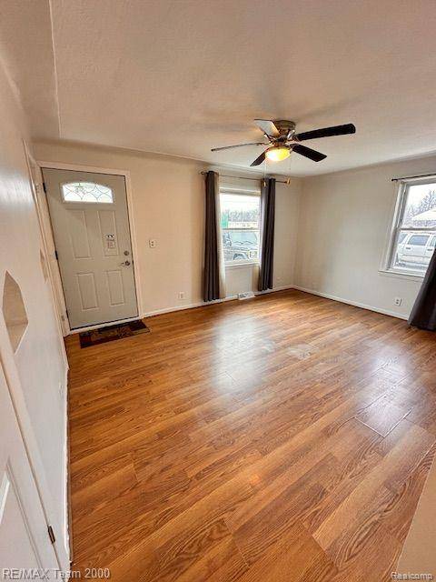 Dearborn Heights, MI 48125,25626 NOTRE DAME ST