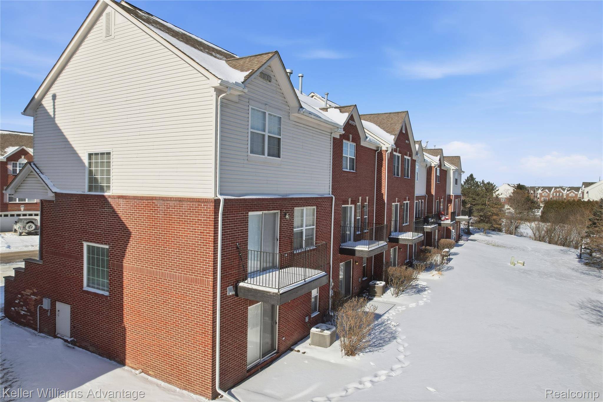 Canton, MI 48188,513 Cherry Orchard RD