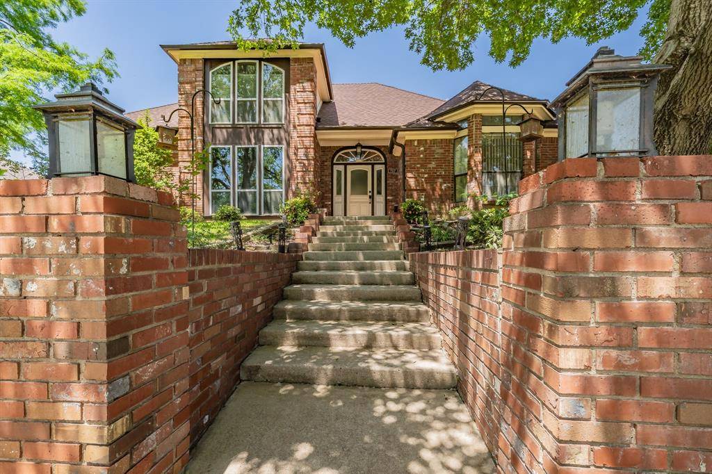 Arlington, TX 76011,707 Kyle Drive