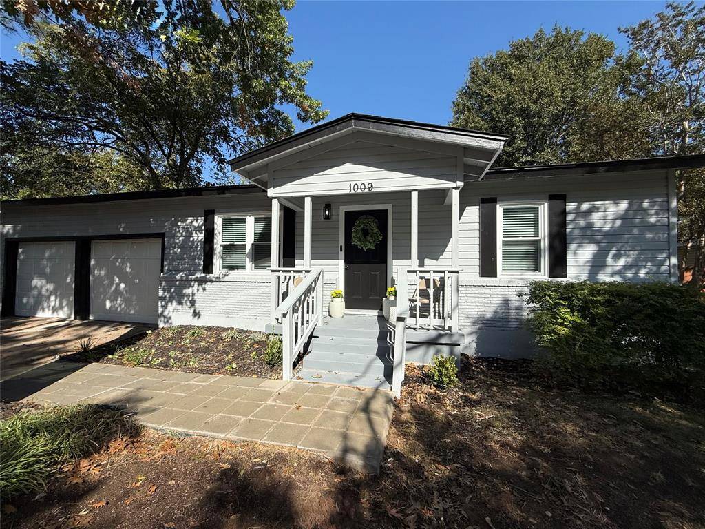 Arlington, TX 76012,1009 Eric Avenue