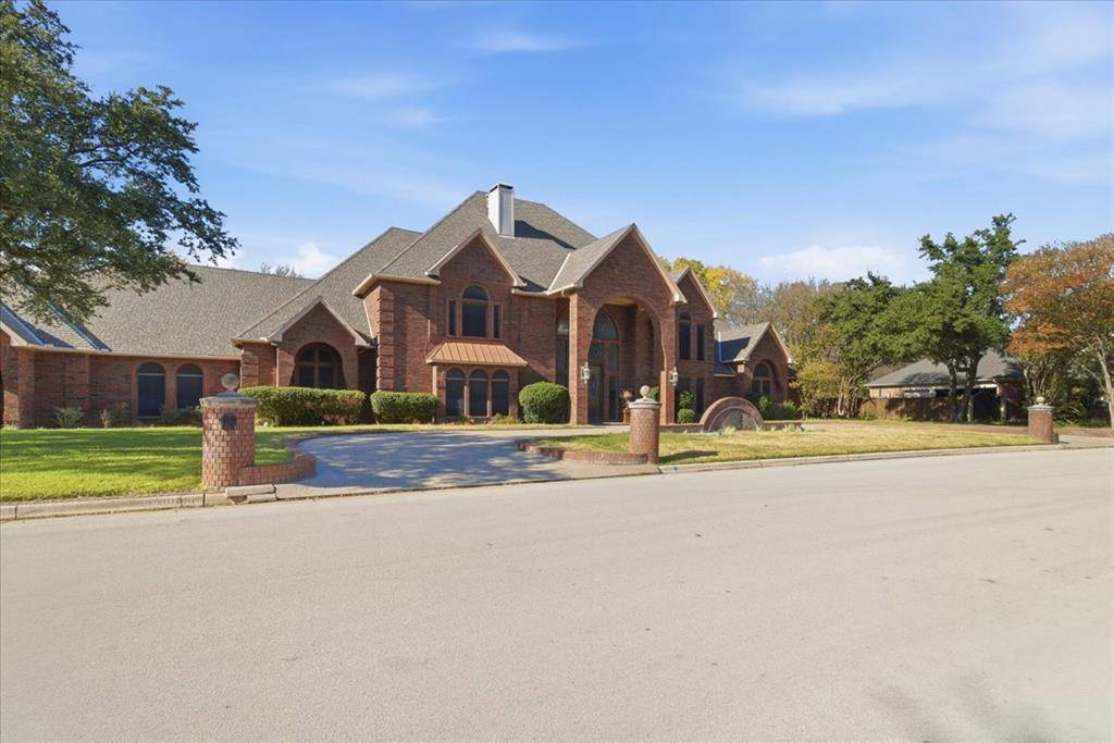 Colleyville, TX 76034,4400 Eaton Circle