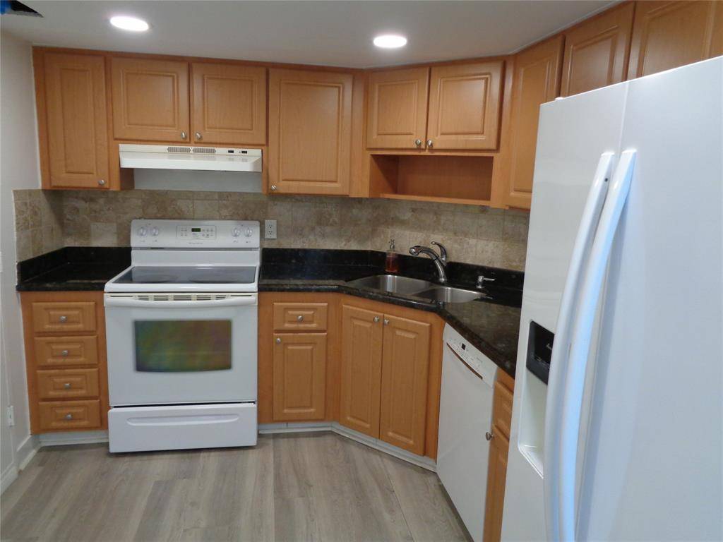 Pompano Beach, FL 33062,111 N Pompano Beach Blvd #406