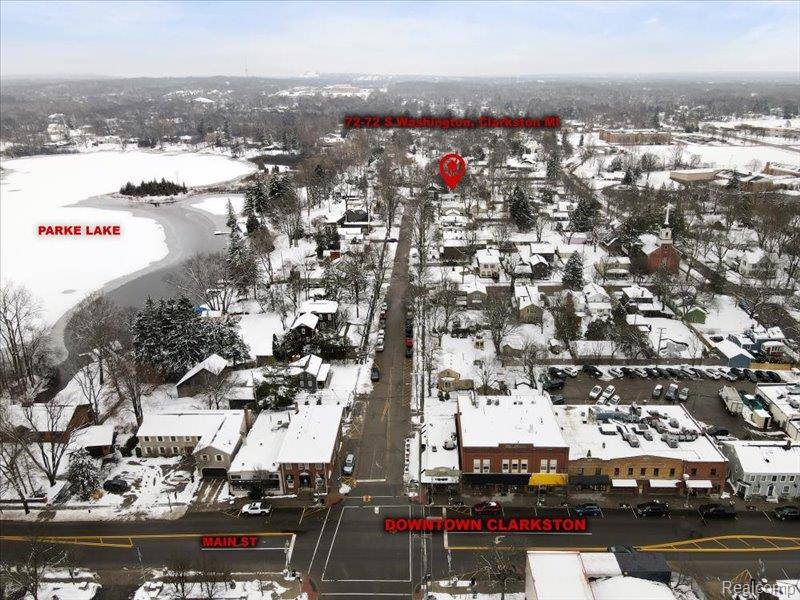 Clarkston, MI 48346,74 E Washington ST