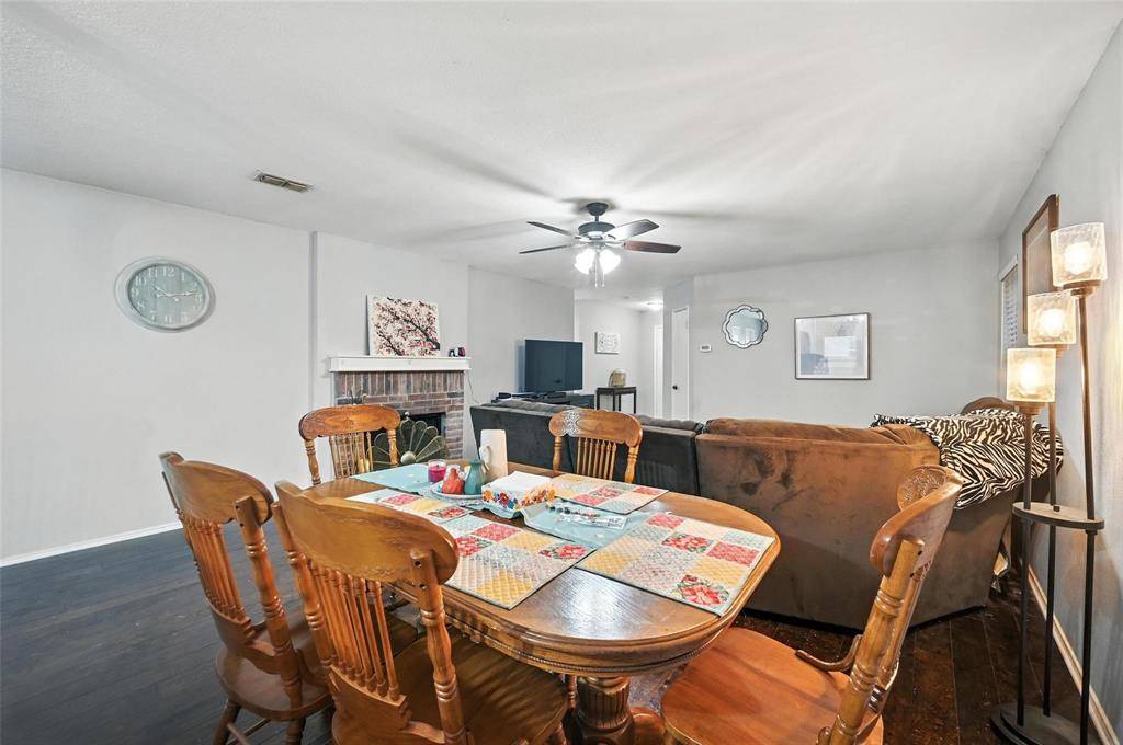 Denton, TX 76210,1217 Golden Sand Drive