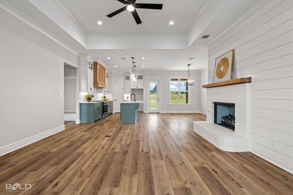 Stonewall, LA 71078,210 Laurel Valley