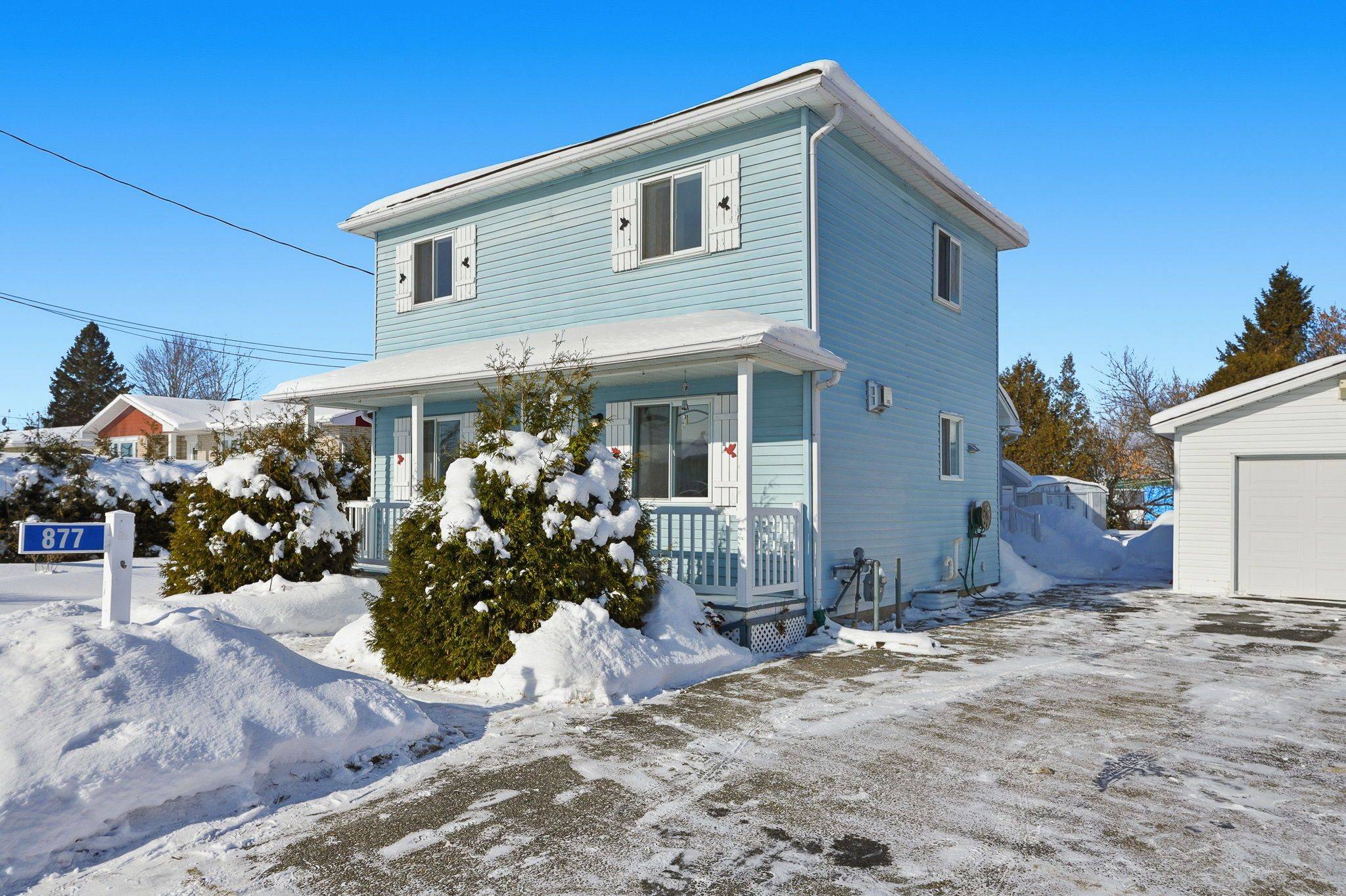 Clarence-rockland, ON K0A 2A0,877 Lacroix RD