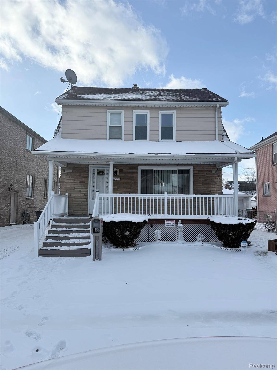 Dearborn, MI 48126,5657 Argyle ST