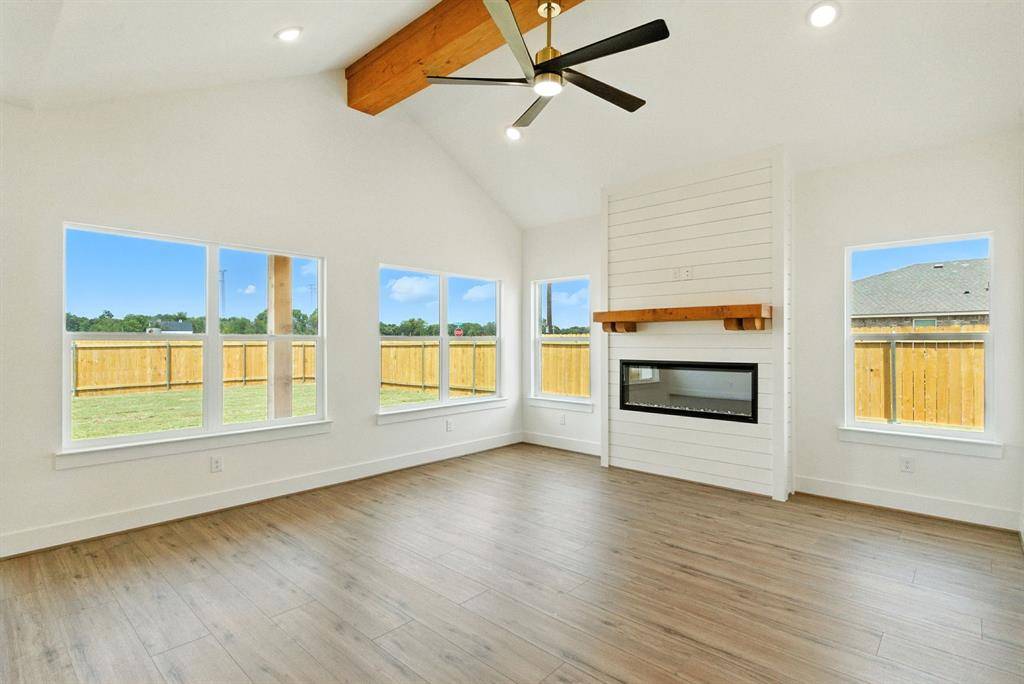 Springtown, TX 76082,421 Jameson Street