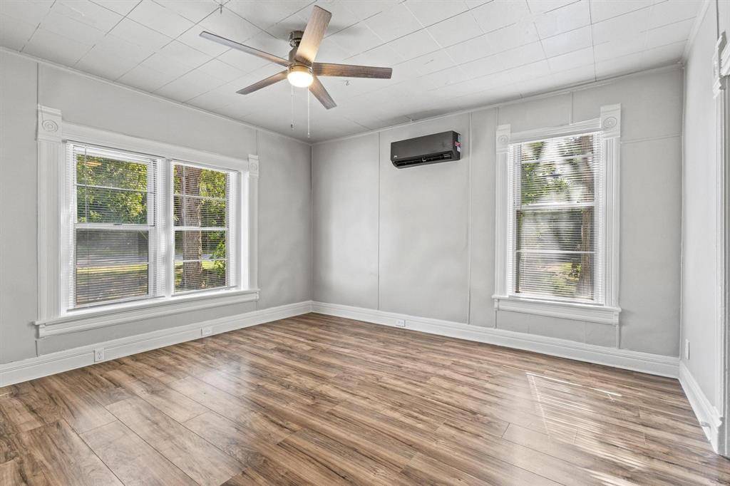 Denison, TX 75020,1211 W Owing Street