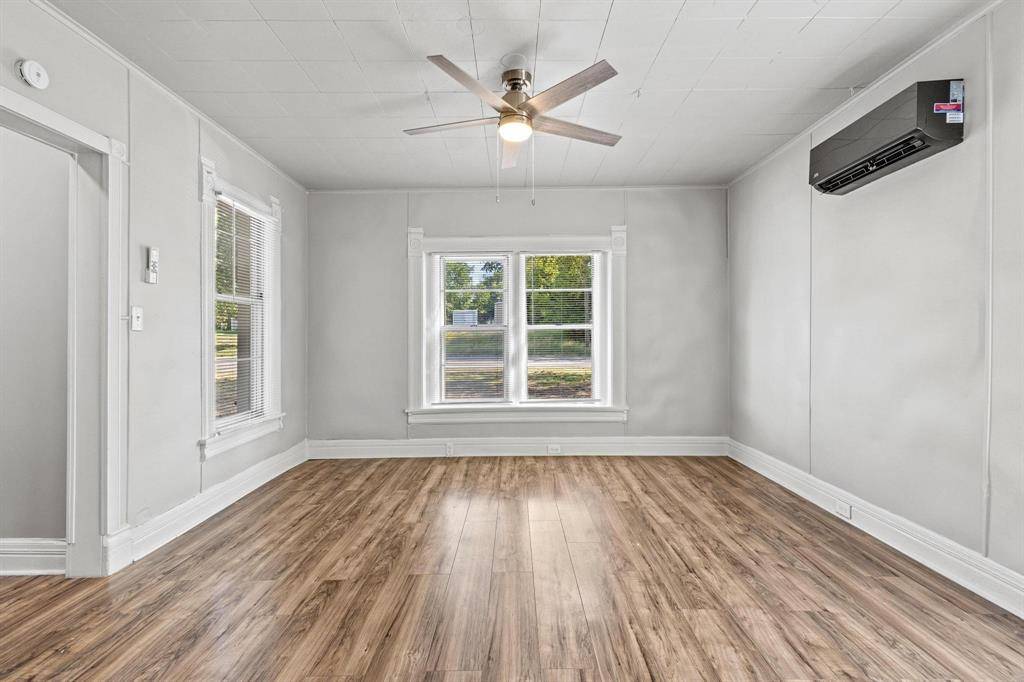 Denison, TX 75020,1211 W Owing Street