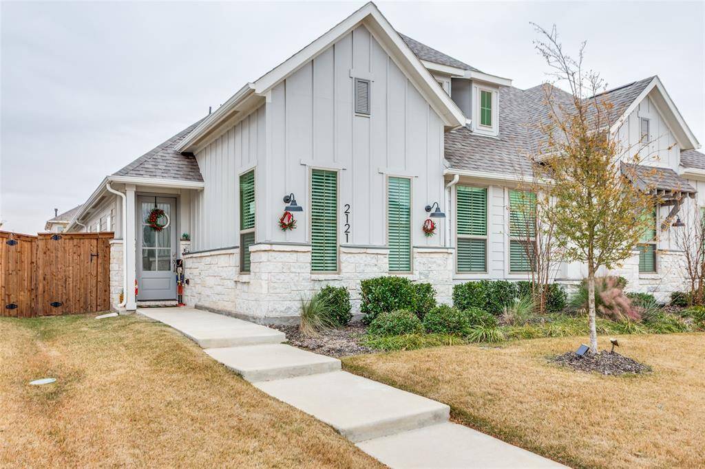 Fort Worth, TX 76008,2121 Eastus Lane