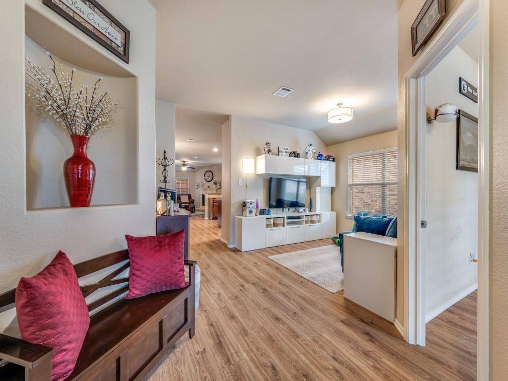 Mckinney, TX 75072,9612 Sleepy Hollow Drive