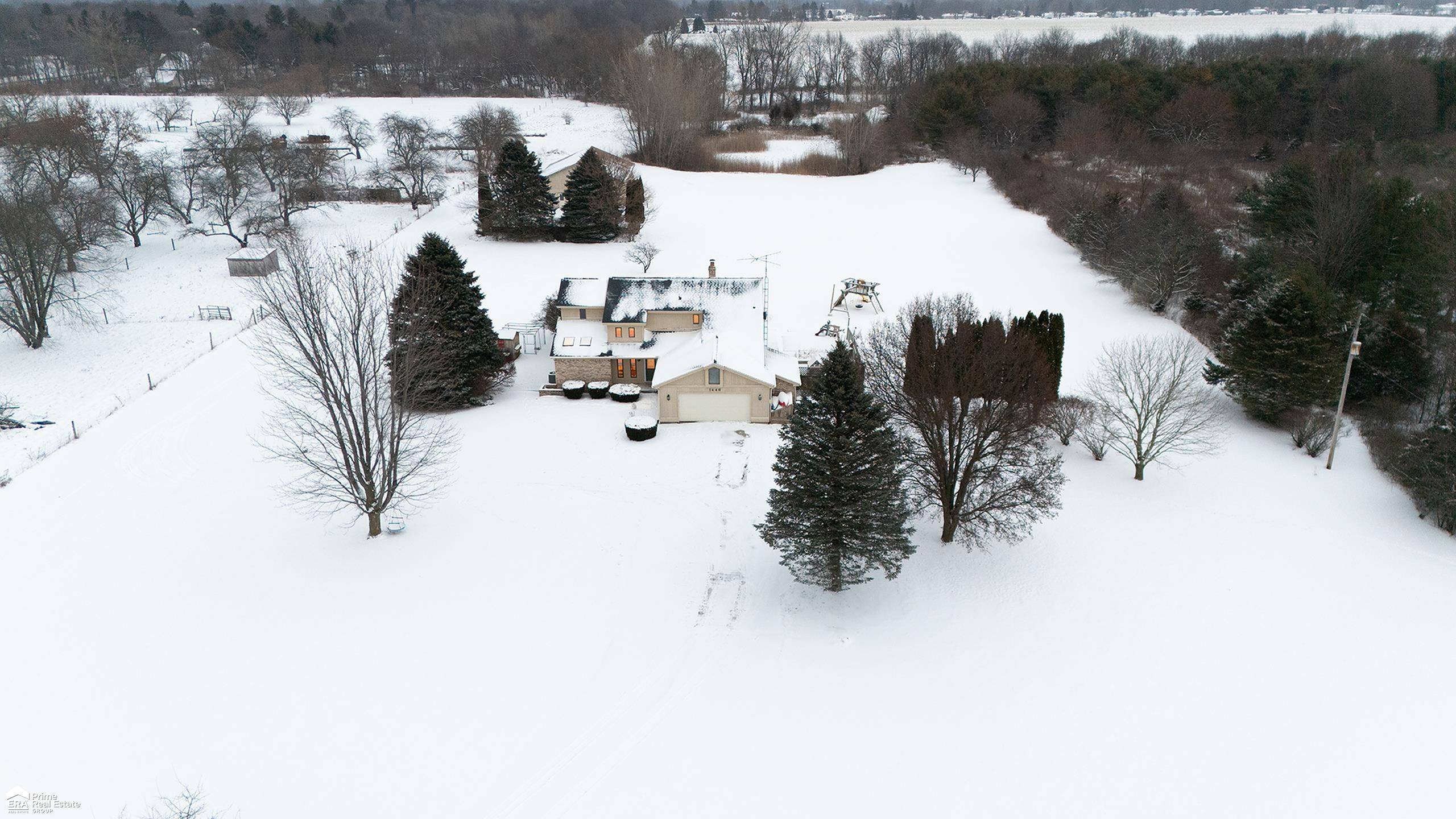 Flushing, MI 48433,1446 Van Vleet RD