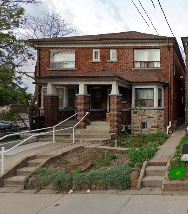 Toronto C02, ON M6G 2Z2,Address not disclosed